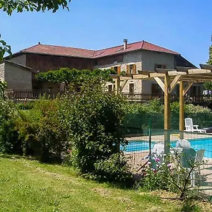 au-bonheur-du-cedre.hotels-rhonealpes.com/